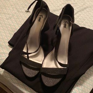 Black High Heel Sparkled shoes